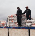 Crianceros andacollinos son beneficiados con la entrega de alimento para sus animales