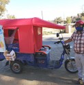 Andacollino recorre los barrios para llevar sabor y frescura a los más pequeños