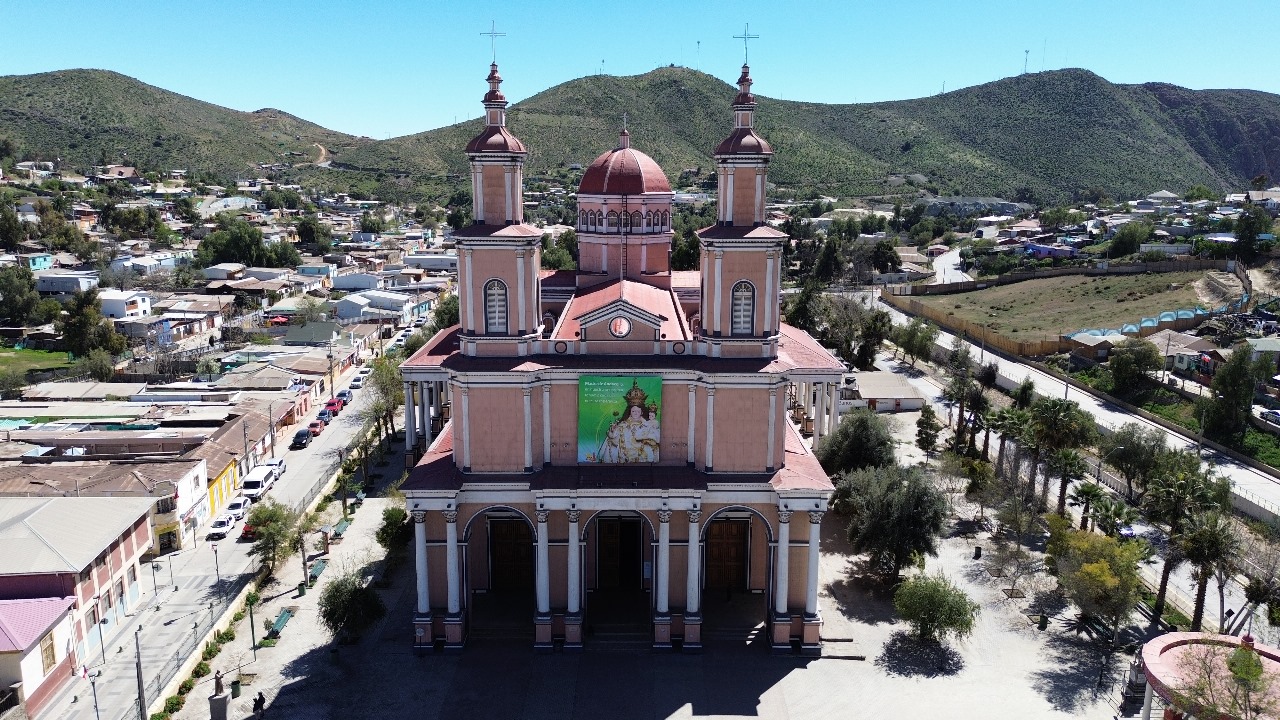 Municipio y Carabineros de Andacollo coordinan medidas para la Fiesta Chica 2025