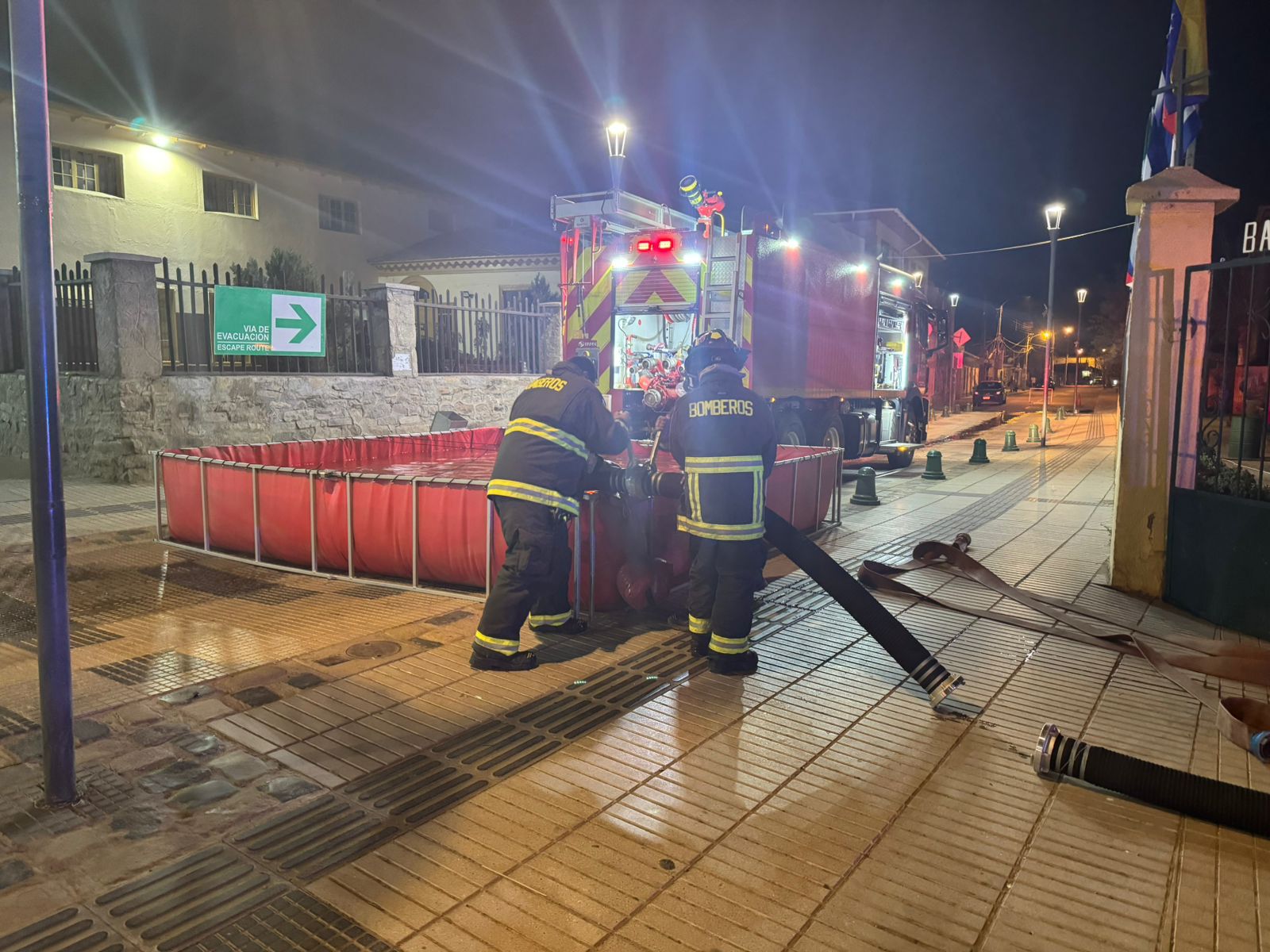 Bomberos de Andacollo realizó primer simulacro de incendio en la Basílica Menor en preparación a la Fiesta Chica
