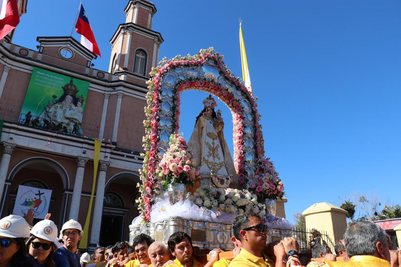 Declaran el 26 de diciembre como Día de los Bailes Religiosos en Andacollo