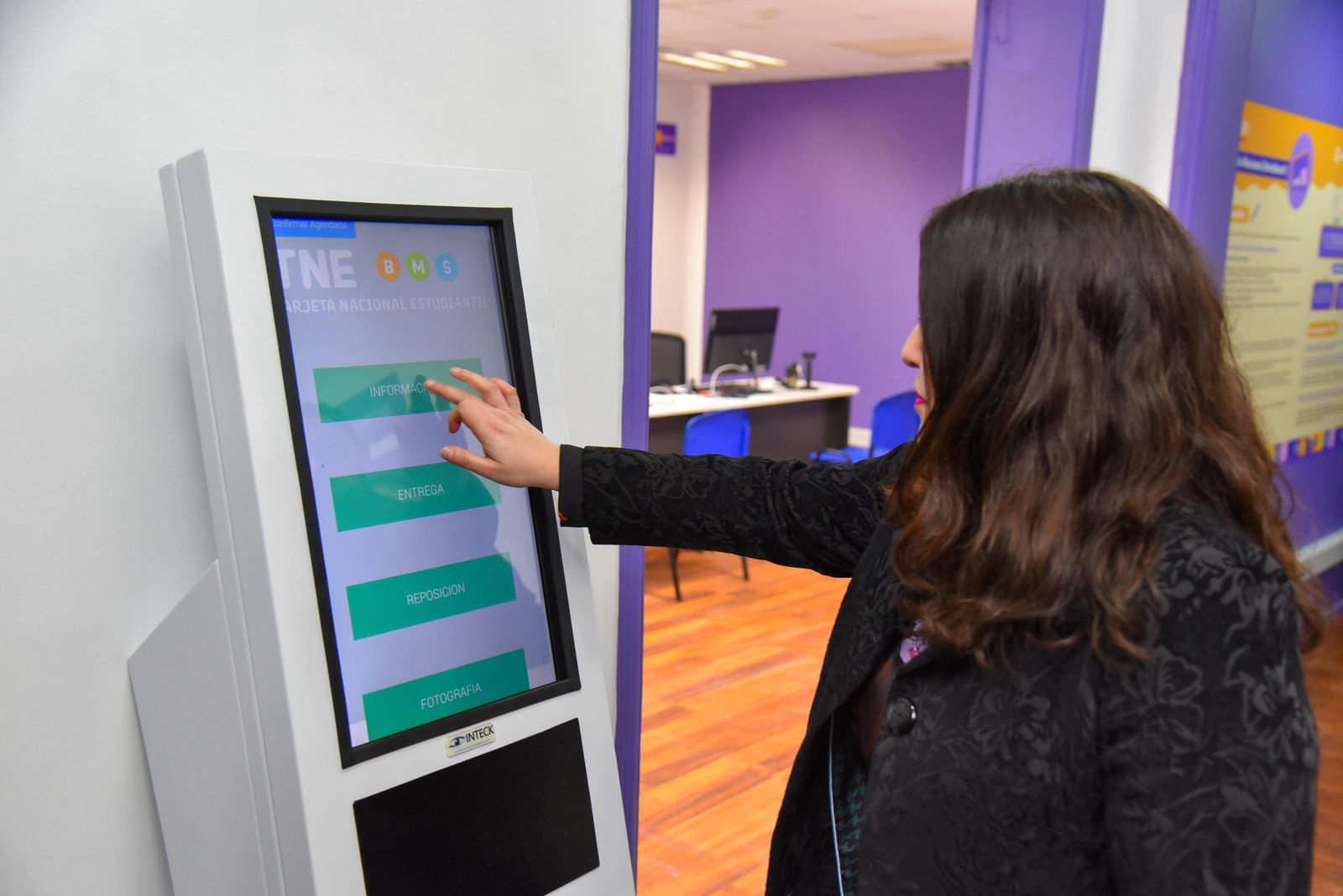 EstadoTNE.cl: nuevo sitio de Junaeb permite conocer de forma simple y rápida el avance de tramitación de la tarjeta